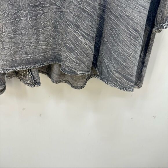 Anandas Collection Size 2X Gray Boho Festival Top with Cut-Out Embroidery - Picture 7 of 9